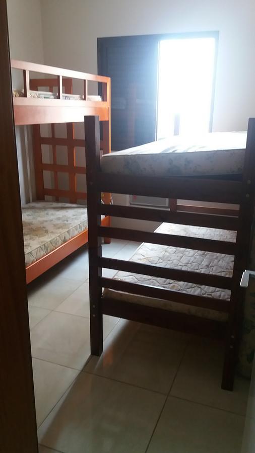 Apto Enseada 300mts Apartamento